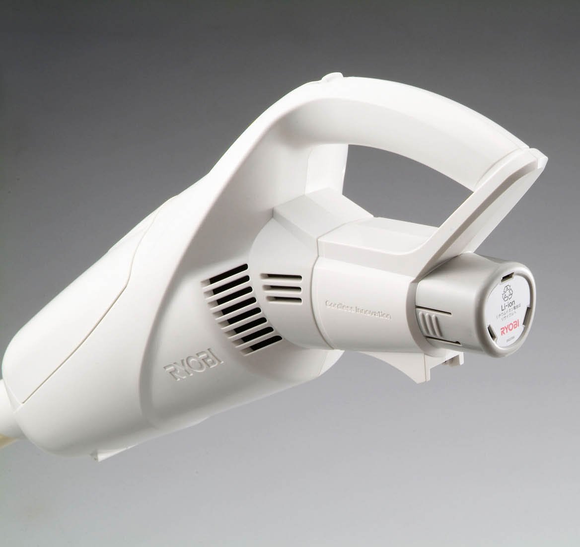 ■RYOBI【充電式クリーナBHC-1000】（USED）実働品 Amazon | RYOBI 充電クリーナ リチウムイオン電池 10.8V BHC